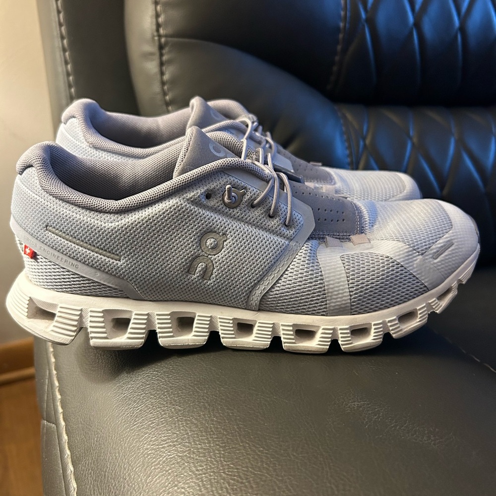 ON CLOUD 5 Running shoes💙🩶